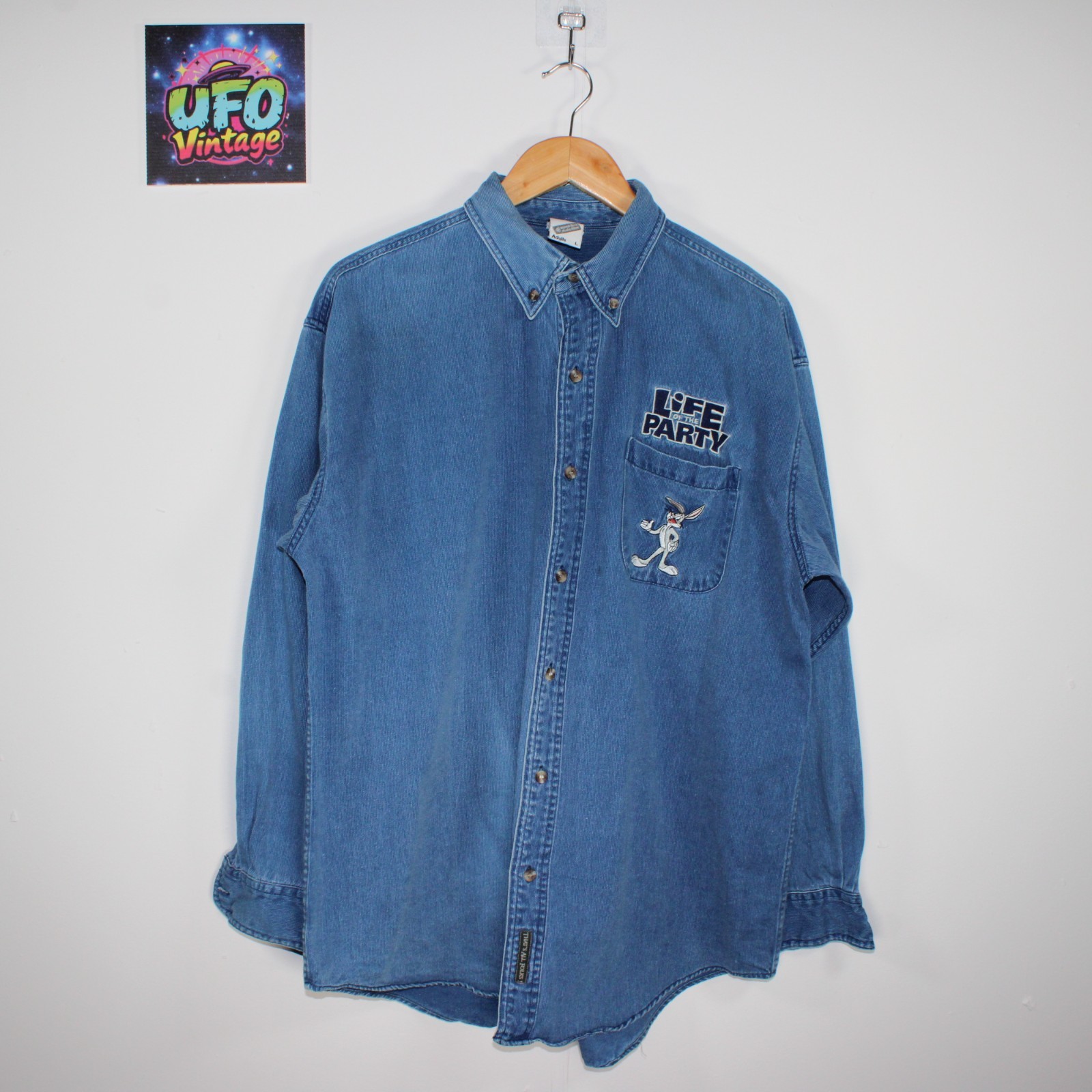 Looney Tunes Denim Shirt L Bugs Bunny Warner Bros 1998 Vintage Cartoon Party