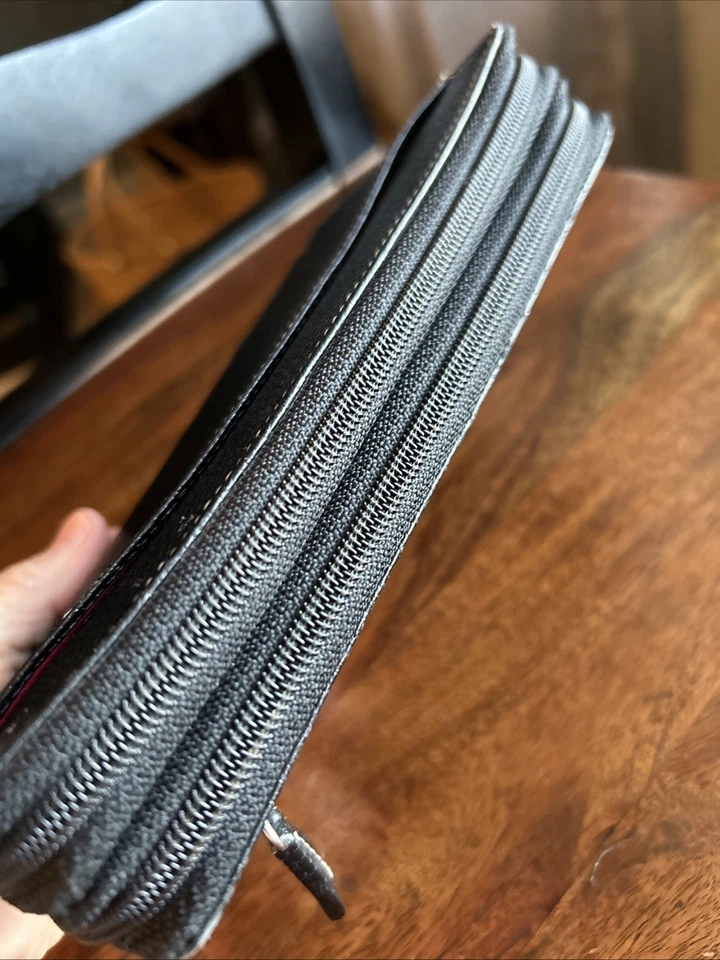 TUSK Negro Guijarro Cuero Doble Cremallera Cartera Bolso sin asas Chequera Organizador 7.5”x 4 Foto 4 de 4