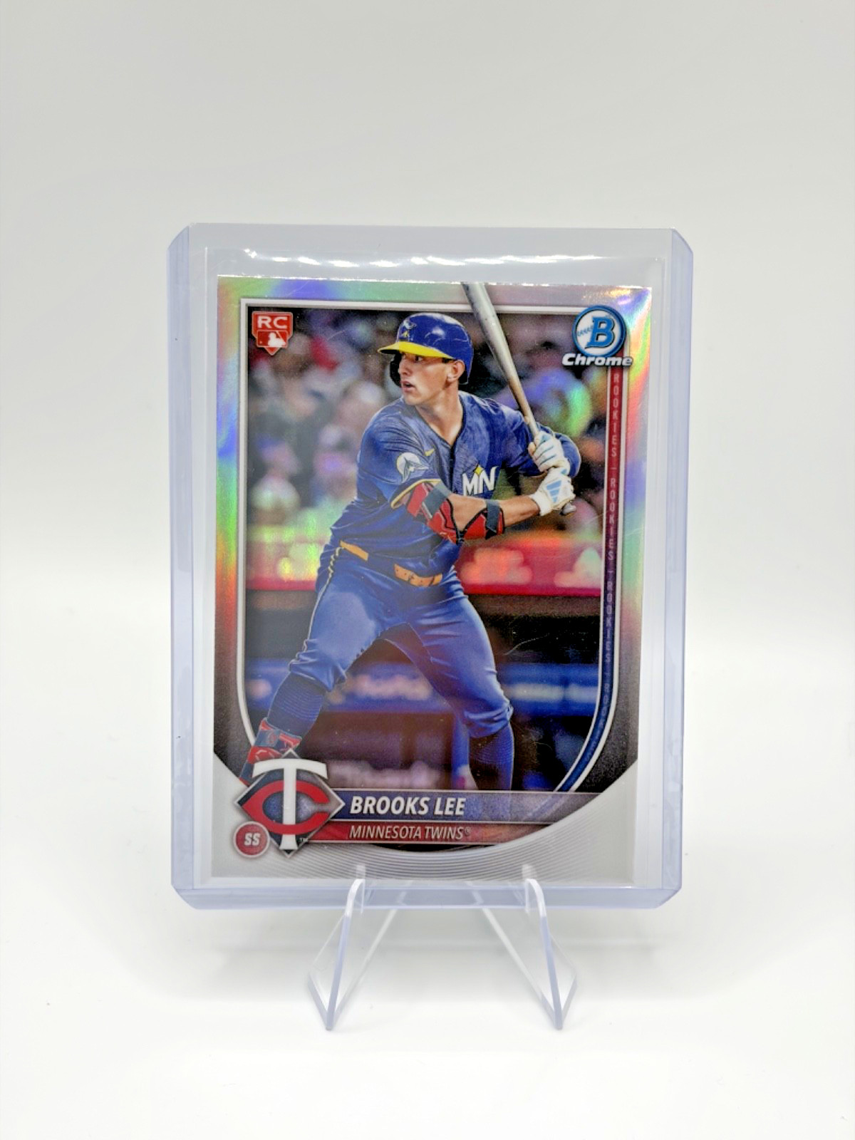 2025 Bowman Chrome Red Rookie Logo #72 Brooks Lee