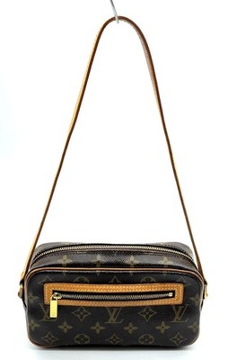 Auth Louis Vuitton Monogram Pochette Cite Shoulder Bag 