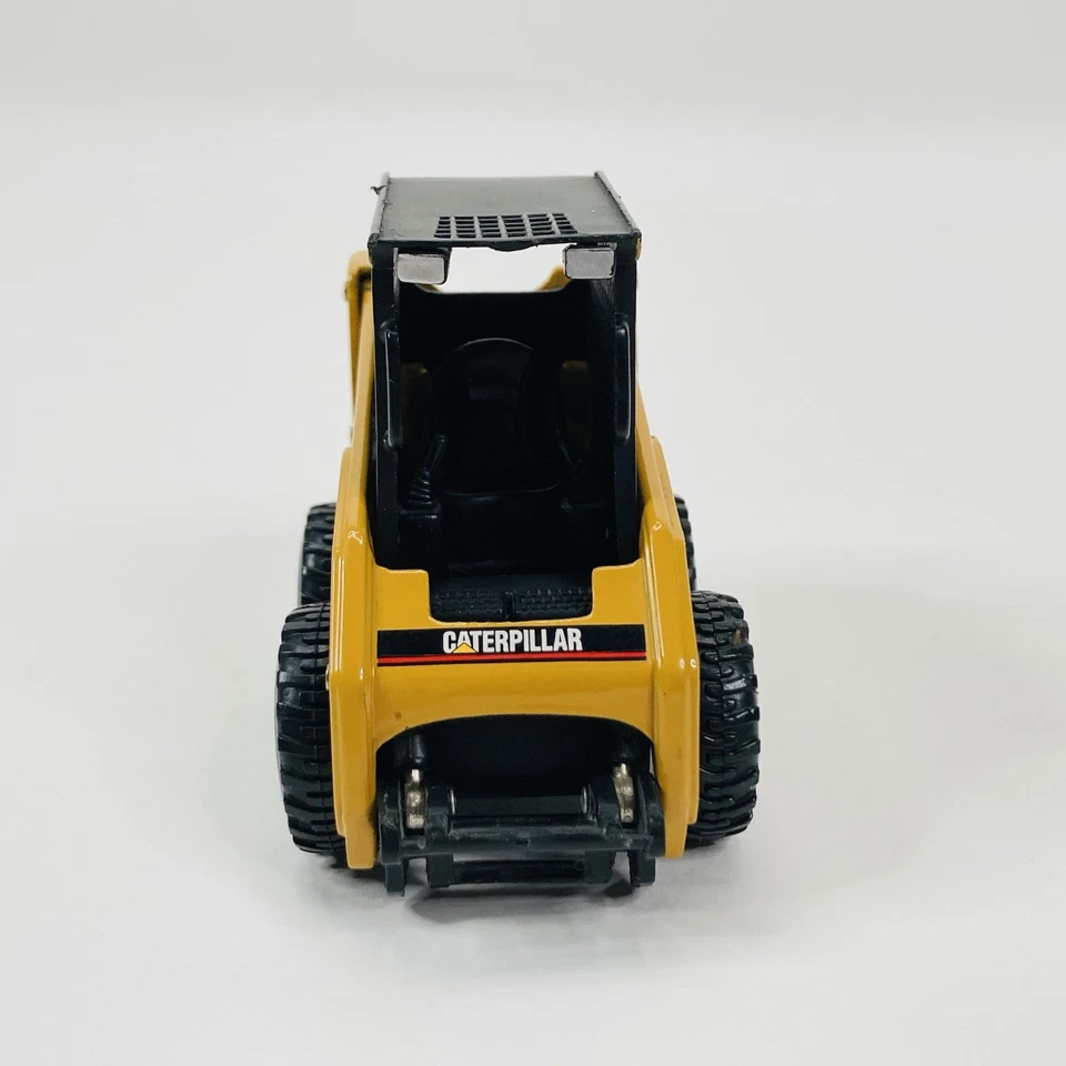 Norscot 1/32 Scale Diecast Cat 226B Turbo Skid Steer Loader Excellent No-Bucket - Image 4 of 4