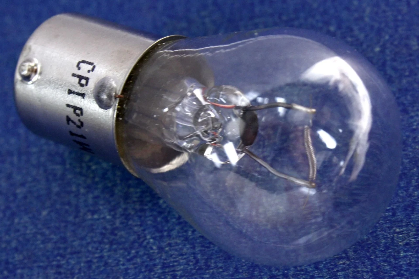 BULB (12V,21W)