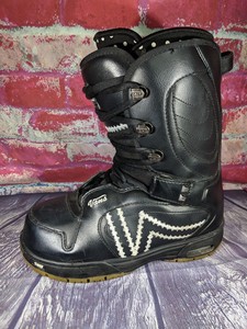 vans hi standard womens snowboard boots