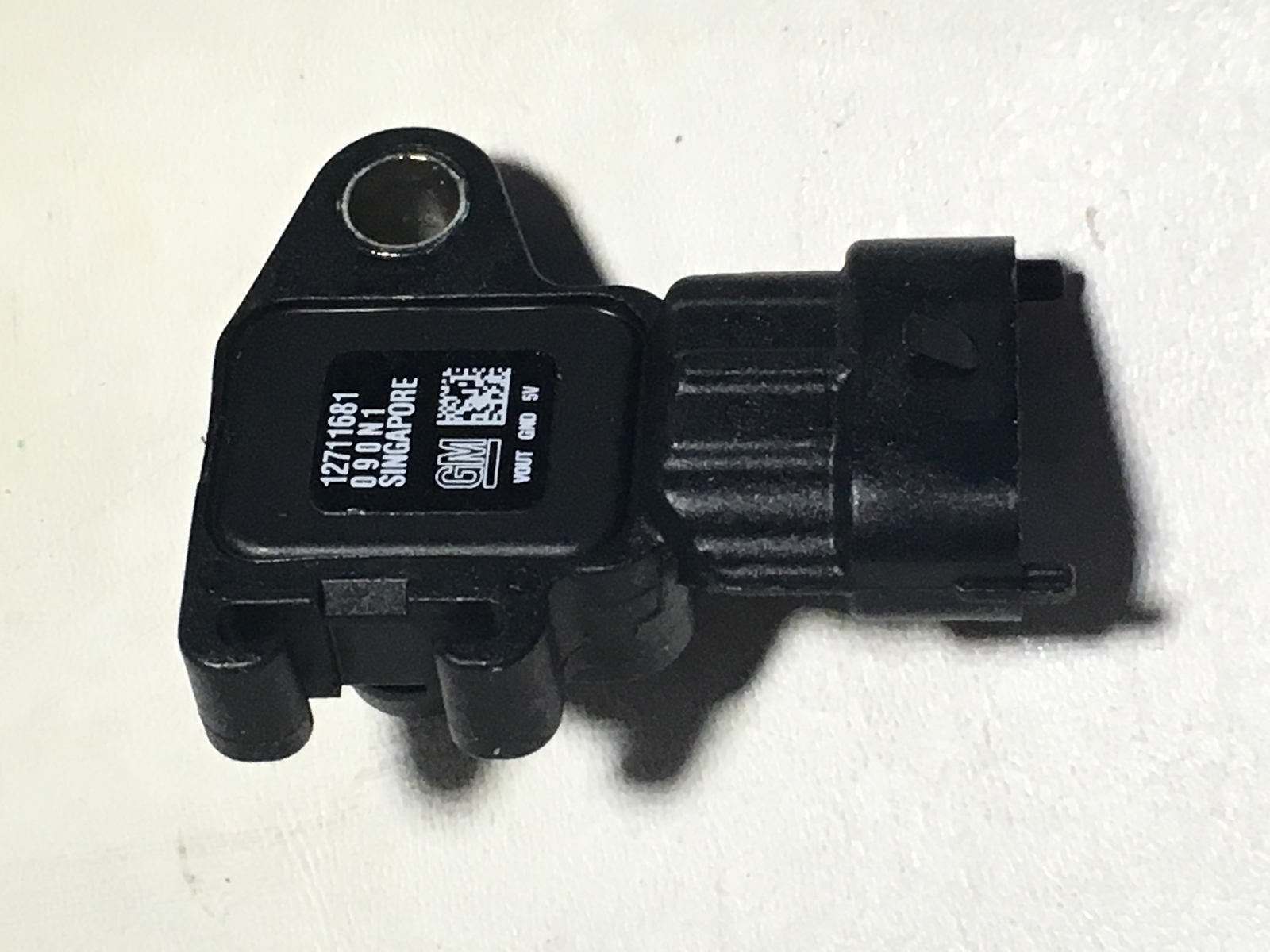 GM OEM 08-23 Avalanche Emission Components-M.A.P. Sensor 12711681  