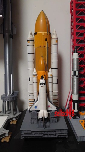 1/400 Space Shuttle Discovery mit Trägerplattform bemalt Modellsammlung - Bild 4 von 10