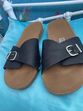 Unisex Fitflops Size 9 Black Leather