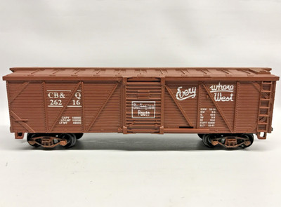 HO Life-like 8478 Burlington Outside Braced Wood Boxcar CB&Q 26216