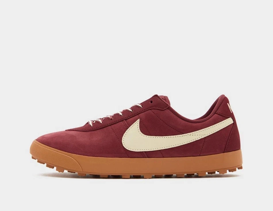 Nike Astrograbber Men's Trainers in Red Shoes