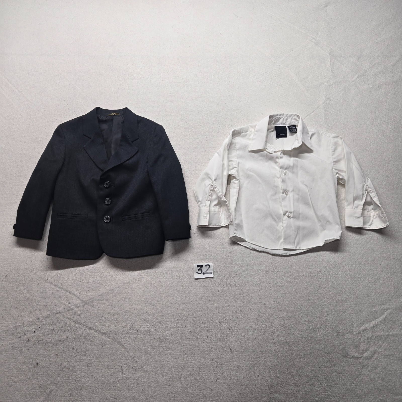 Van Heusen Black White 2 Piece Suit Set Jacket Shirt Regular