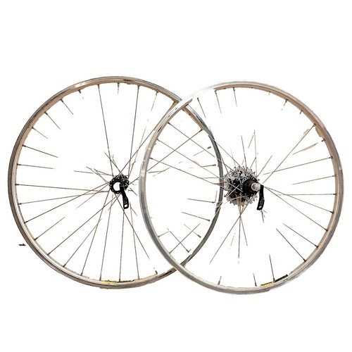 Custom Velocity Quill Road Bike Wheelset White Industries T11