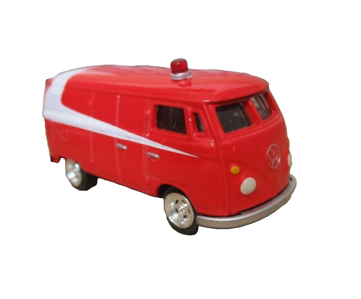 Литые и игрушечные автомобили фургон Volkswagen Johnny Lightning