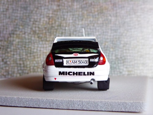 CUSTOM 1/43 Vitesse - Skid Toyota Corolla WRC 1998 Plain Body White - Imagen 12 de 20