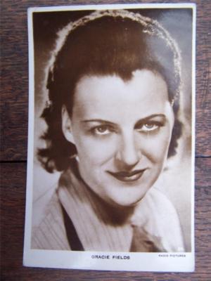 Gracie Fields