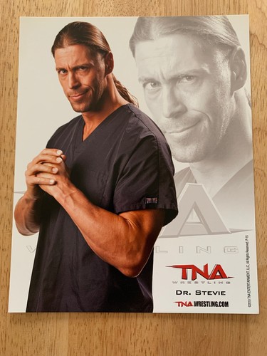 DR. STEVIE RICHARDS FOTO PROMOZIONALE UFFICIALE 2010 TNA WRESTLING 8X10 NON FIRMATA WWE - Foto 1 di 2