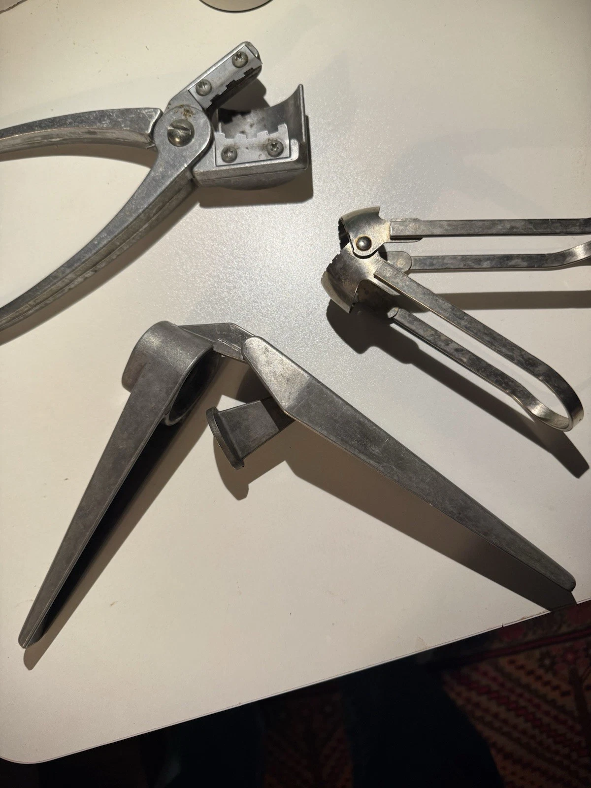 3 Collectable Vintage Kitchen Tools, Garlic Crusher, NutCracker, Melon Baller.
Opens in a new window