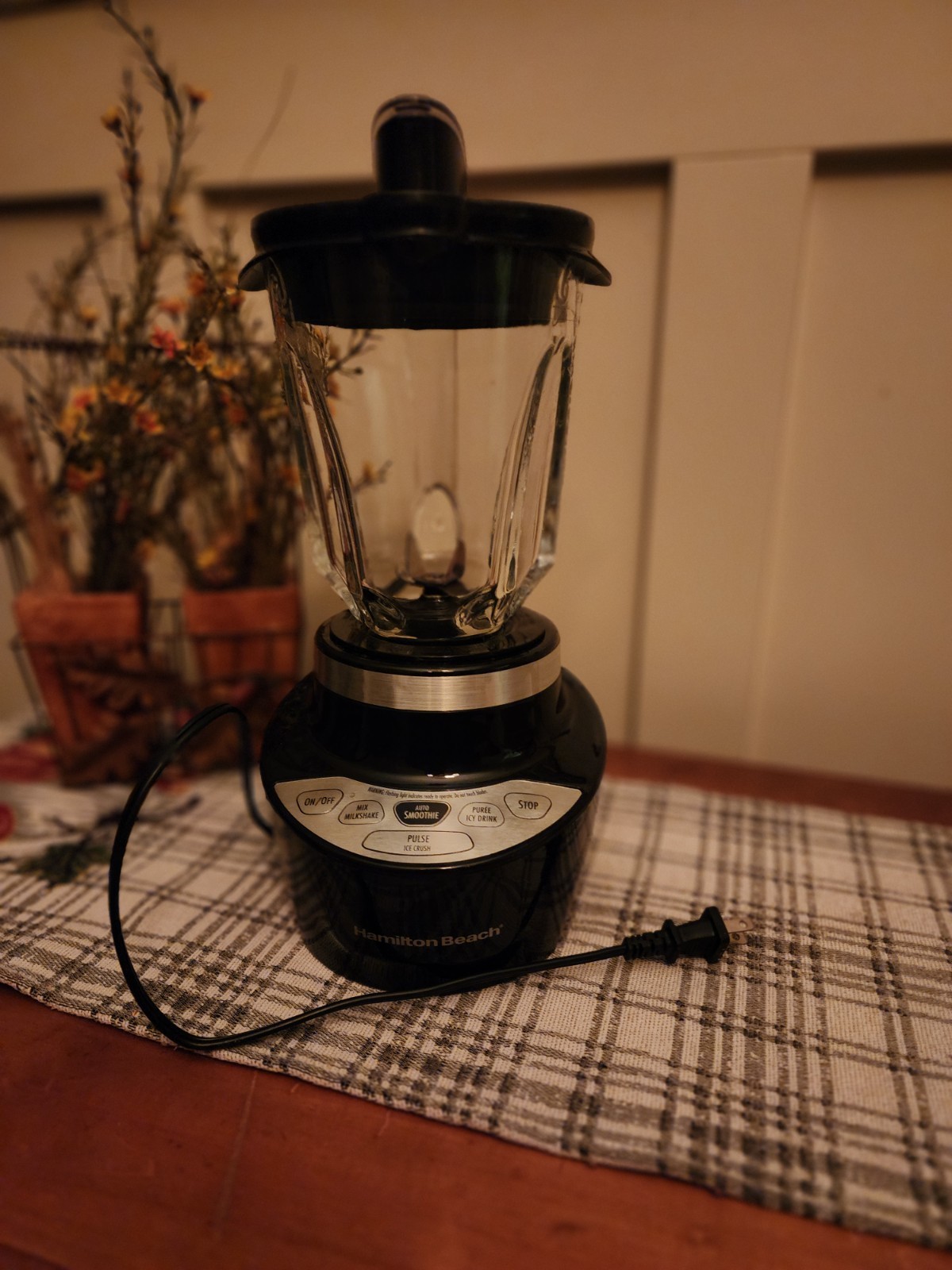 Hamilton Beach Wave 50206 Wave Action 40oz Blender Black Tes