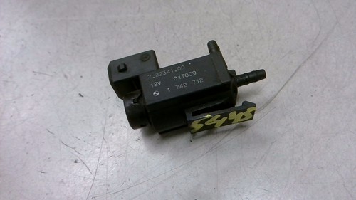 Magnetventil Unterdruckventil BMW 525d Bj 2001 E39 2680982