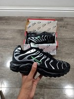 Nike Air Max Plus Men's Trainers UK 9 EU 43 Black Silver Green Cushioned