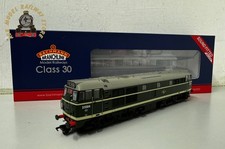 Bachmann 35-801SFX Class 30 D5564 BR Green (Late Crest) Sound Fitted - OO Gauge