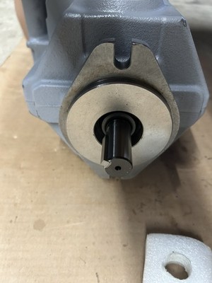 TOKIMEC plunger pump P21VMR-10-CMC-20-S121B-J