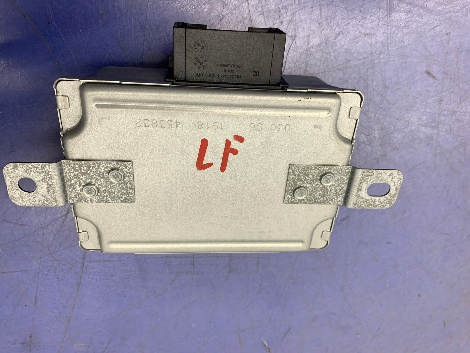 2017 - 2020 MASERATI LEVANTE POWER VOLTAGE INVERTER CONVERTER MODULE 56029583AC