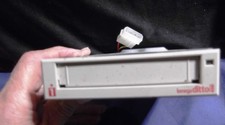 Iomega Ditto 1700 Tape Drive Model IO3020 Fi With 5.25'' Mount - UNTESTED