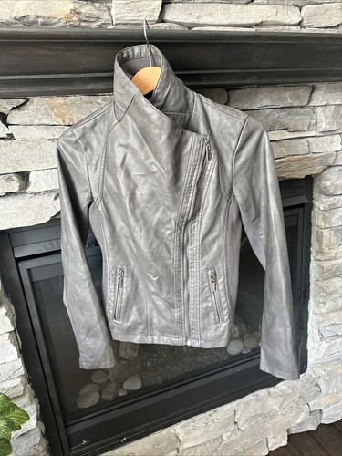 Sz Small Faux Leather Gray Moto Biker Jacket Coat Full Zip Pockets Stretch Sides - Picture 3 of 11