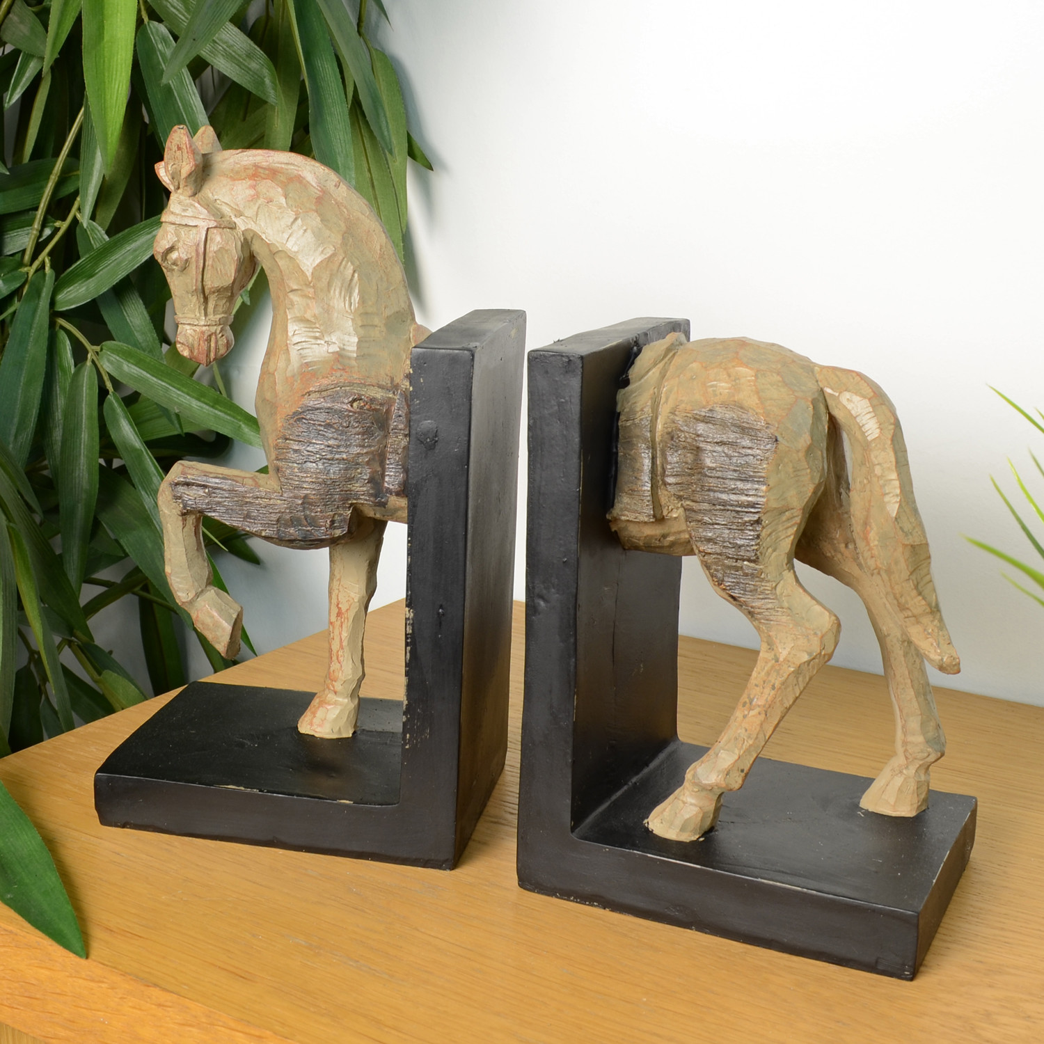SUPERB TROTTING HORSE BOOKENDS in CARVED WOOD EFFECT, AW-030