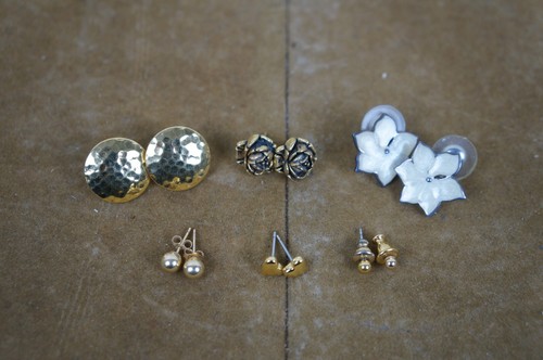 Lot of 61 Vintage Pierced Post Fishhook Earrings Fashion Costume Jewelry - Picture 12 of 12