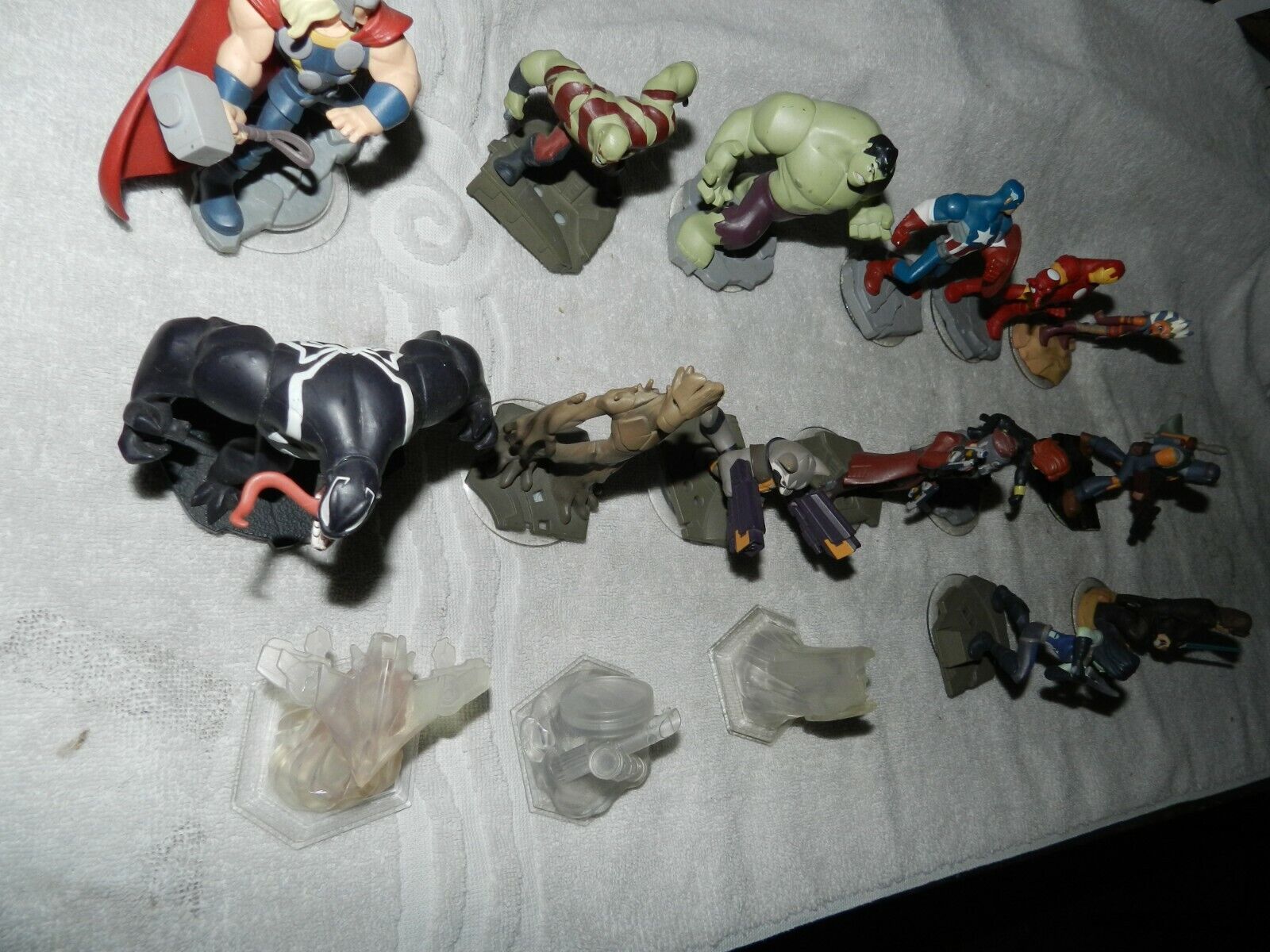 Disney Infinity 2.0 Toy Figure Lot. Venom Thor Iron Man God Of War. See  Descr