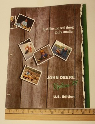 VINTAGE 1989 JOHN DEERE ERTL TOY TRACTOR & EQUIPMENT BROCHURE CATALOG