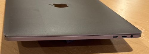 Apple MacBook Pro 2018 intel i7 16GB RAM 256GB SSD 13in Space Gray Touchbar - Picture 7 of 8
