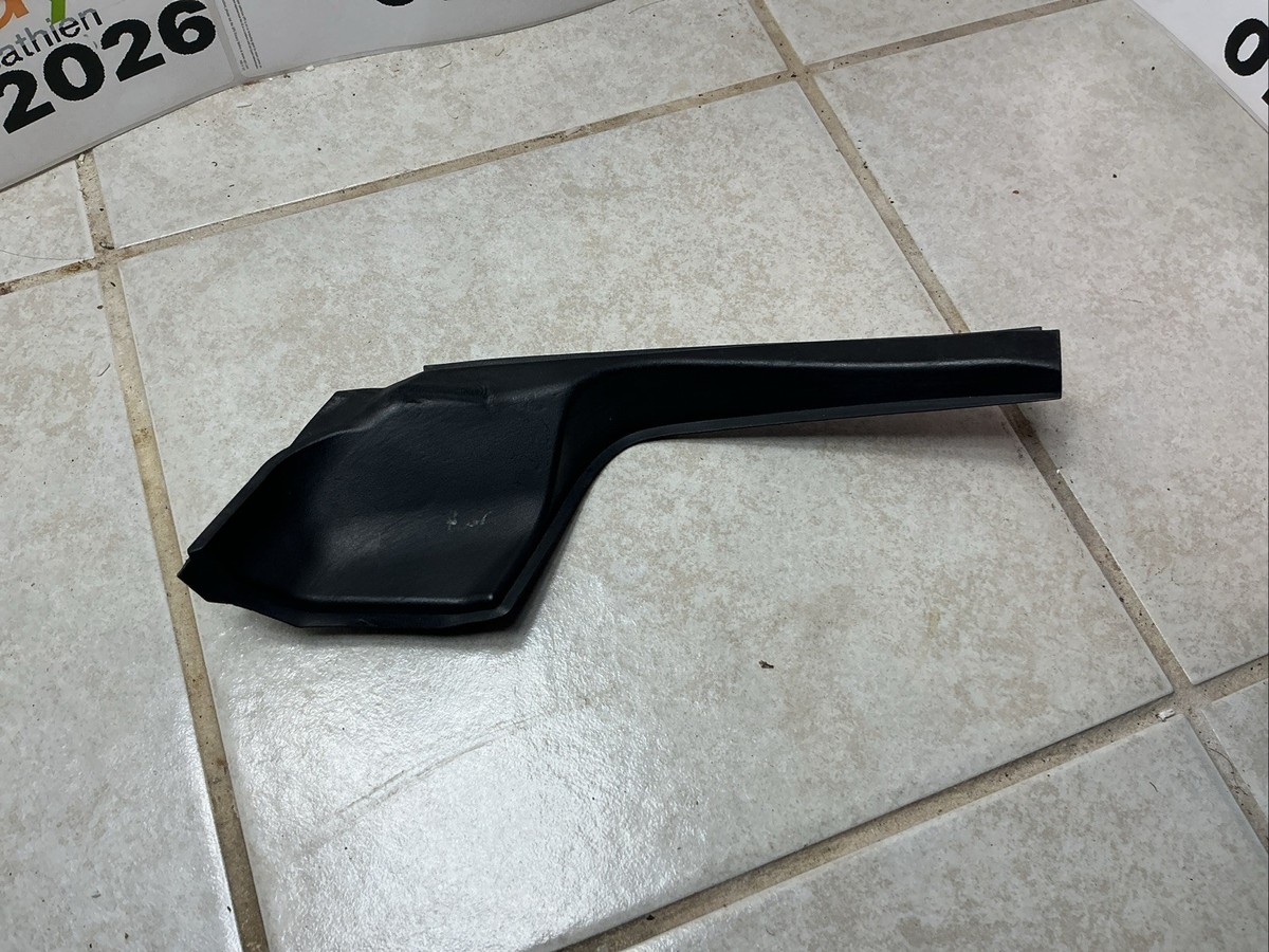 2021-2025 TOYOTA SIENNA FRONT RIGHT WINDSHIELD COWL COVER 53866