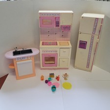 Vintage 1987 Mattel Barbie Sweet Roses Kitchen Set