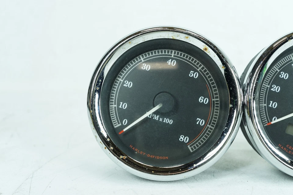 00 Harley Touring Electra Classic Air Oil Volt Combustible Velocímetro Medidor Velocímetro Desconocido MI Foto 2 de 4
