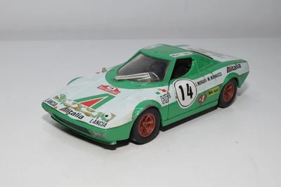 B34 1:24 BBURAGO BURAGO MARTOYS 0108 108 LANCIA STRATOS ALITALIA RALLY EXC. - Bild 1 von 4