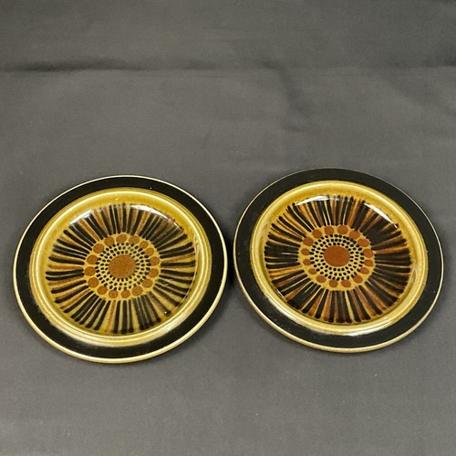 Vintage Arabia Finland Kosmos Bread Plates Set of 2 MCM 1967 Black Brown - Picture 2 of 7