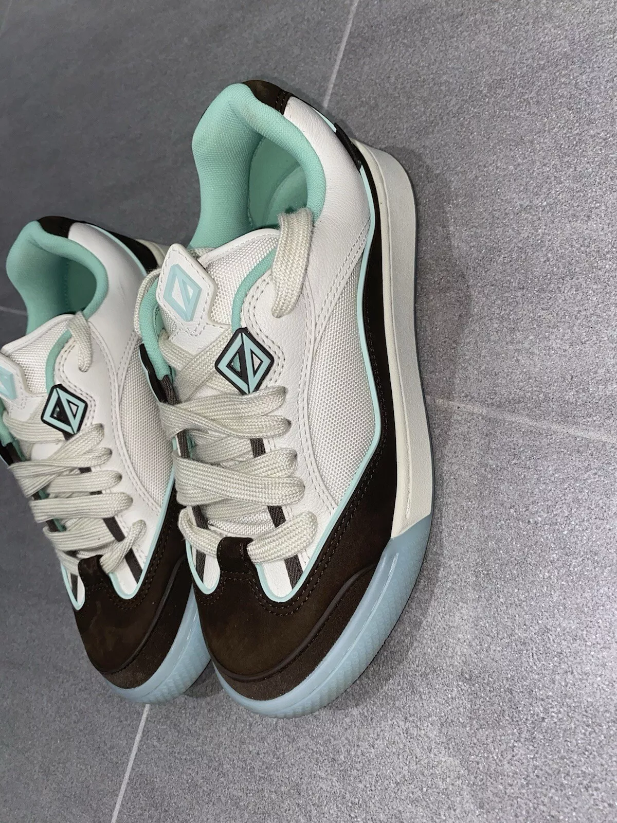 Baskets homme Christian Dior Travis Scott x Dior B713 'Cactus Jack crème moka 