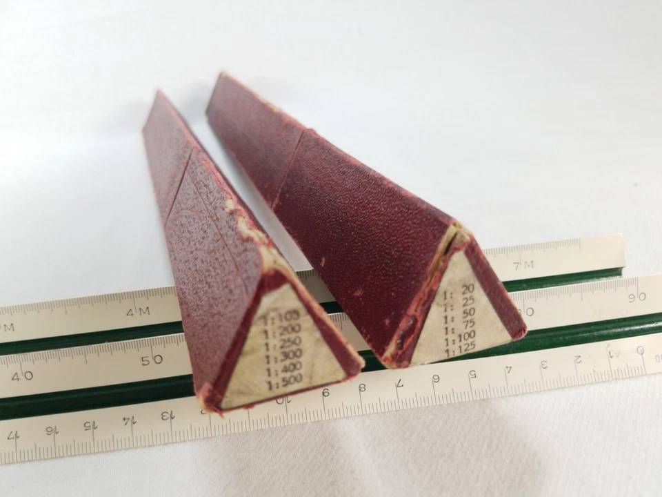 x2 Marabu 9070 Triangular Ruler 1:20 1:100 with Original Cases - Image 4 of 4