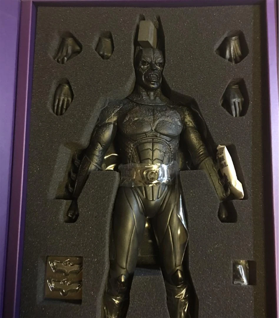 Batman demon hot toys deals
