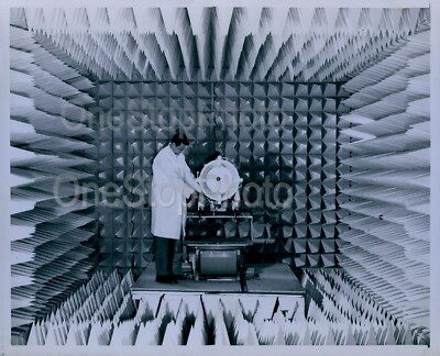 1964 Sylvania Testing Advanced Equipment Waltham Facility Press Photo