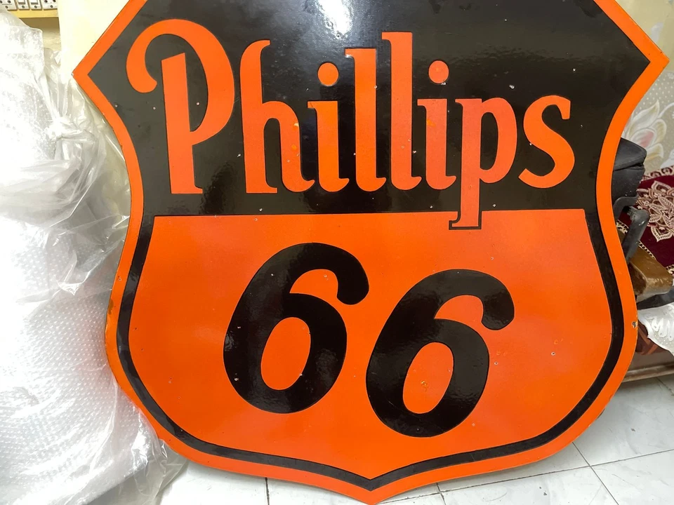 Phillips 66 Rare Porcelain Enamel Heavy Metal Sign Double  Side - Image 4 of 4