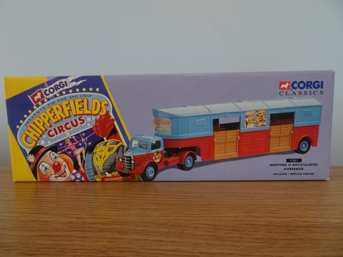 CORGI CLASSICS CHIPPERFIELDS CIRCUS BEDFORD O HORSEBOX TRUCK MODEL 97887 1:50 - Picture 2 of 4