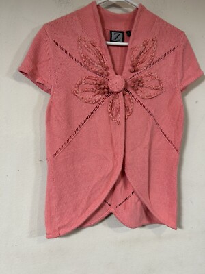 Crochet Sweater Cardigan  Z   Pink W/ Rose Detail Woman s Sz Medium, Barbie Core