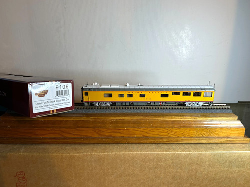 B.L.I. #9106 U.P. Coche de inspección de pistas "Fox River" 2006-aparición presente 1:87 | Zustand: New