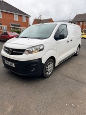 Vans/Pickups: Vivaro