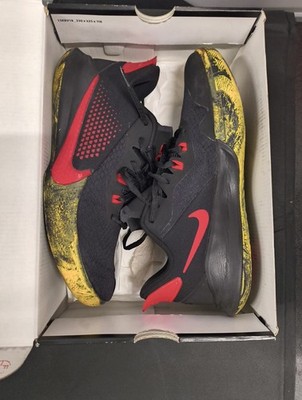 Kobe Bryant Mamba Fury Bruce Lee Men's Shoes Limited Edition Size 10