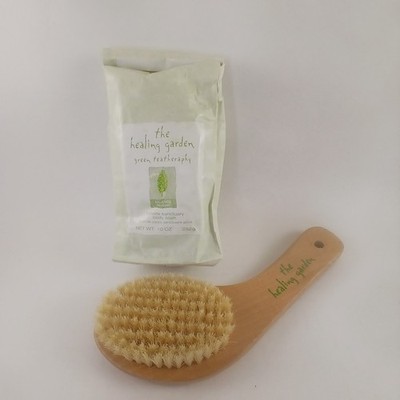 The Healing Garden Green Tea Therapy Private Sanctuary Body Soak 10 oz W/Brush