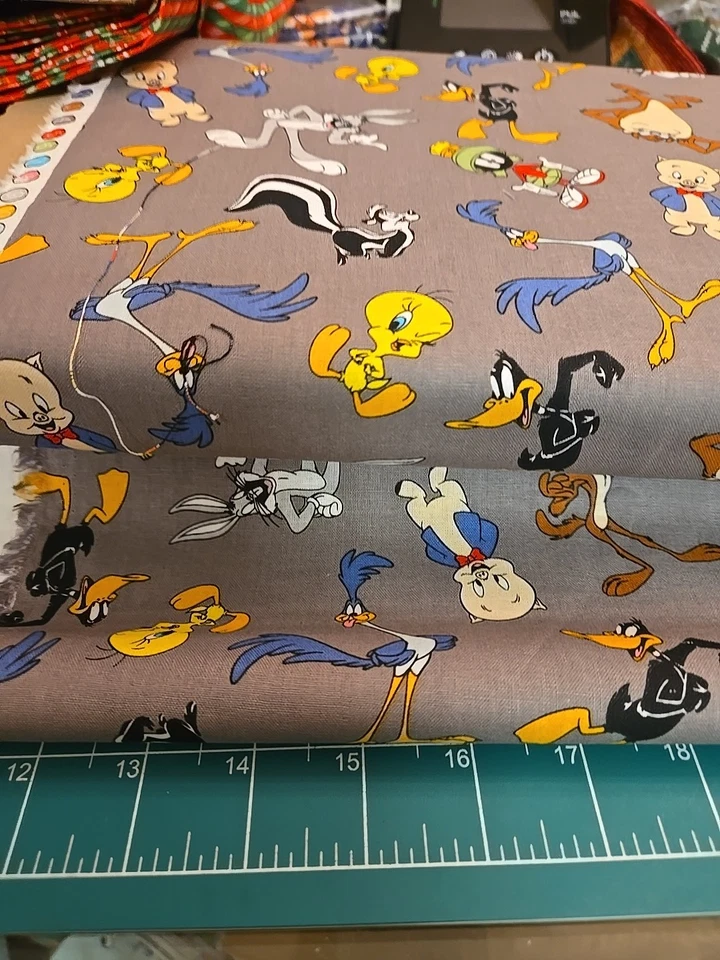 Looney Tunes Pepe Petunia Tweety Road Runner Martian Fabric By 1/2 Yard Porky - Image 2 of 4