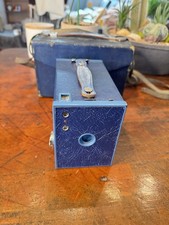  VINTAGE EASTMAN KODAK NO.2 BROWNIE MODEL F IN BLUE W/ CASE